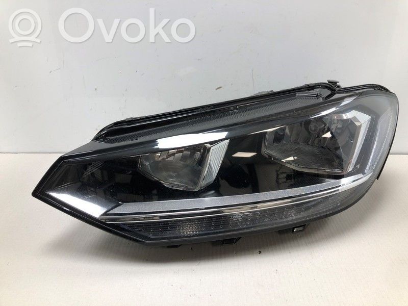 Volkswagen Cross Touran II Etu-/Ajovalo 