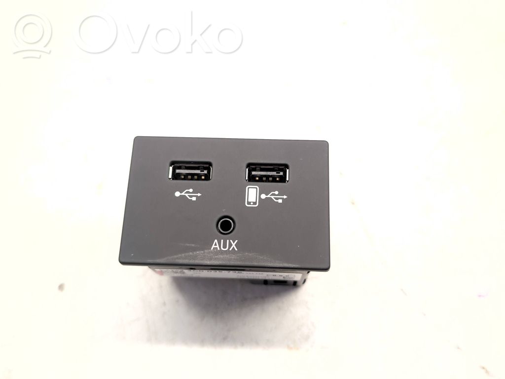 Enchufe conector USB   4G0035736