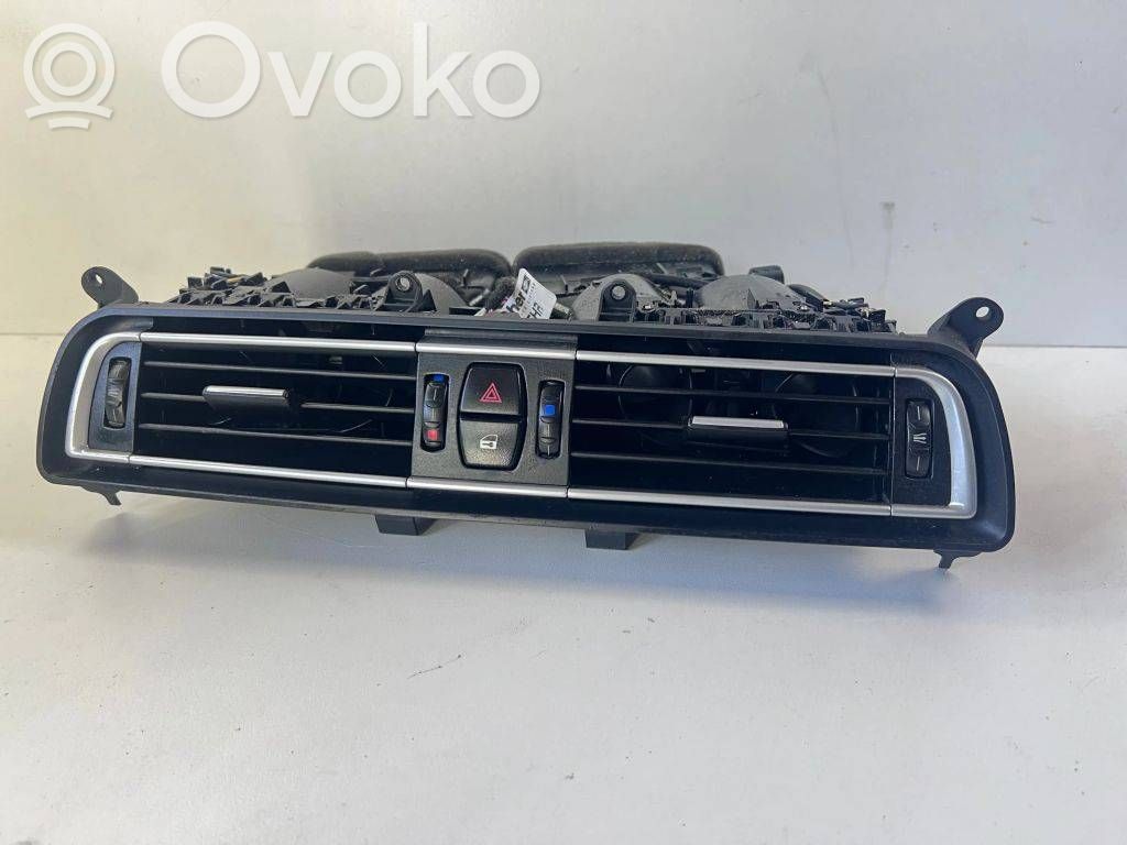 BMW 7 F01 F02 F03 F04 Dysze / Kratki środkowego nawiewu deski rozdzielczej 