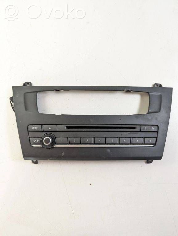 BMW X3 F25 Panel radia 