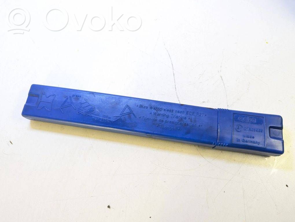 Avārijas zīme   1095534