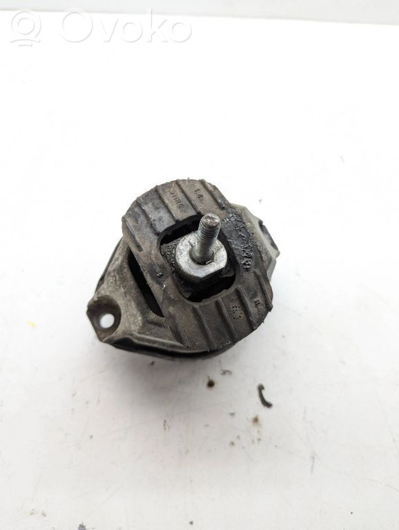BMW 6 E63 E64 Engine mount bracket 