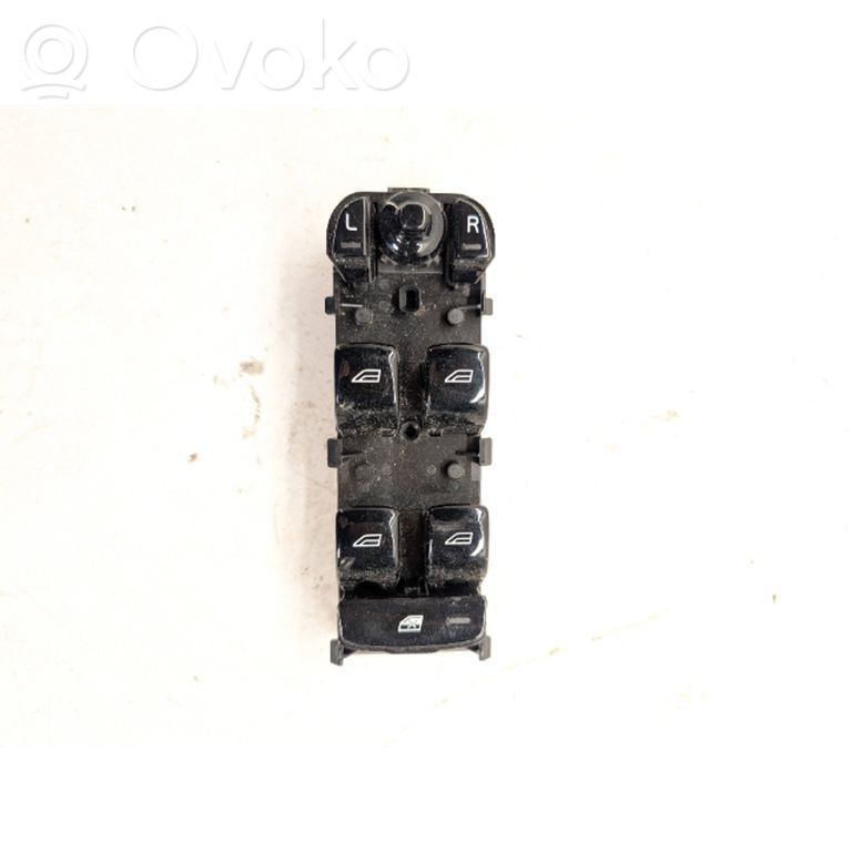 Volvo XC90 Electric window control switch 