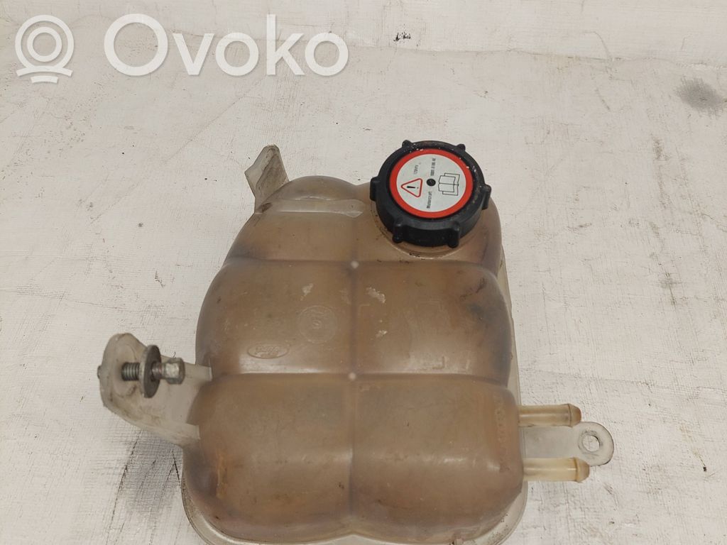 Aušinimo skysčio išsiplėtimo bakelis   YC158A080AE