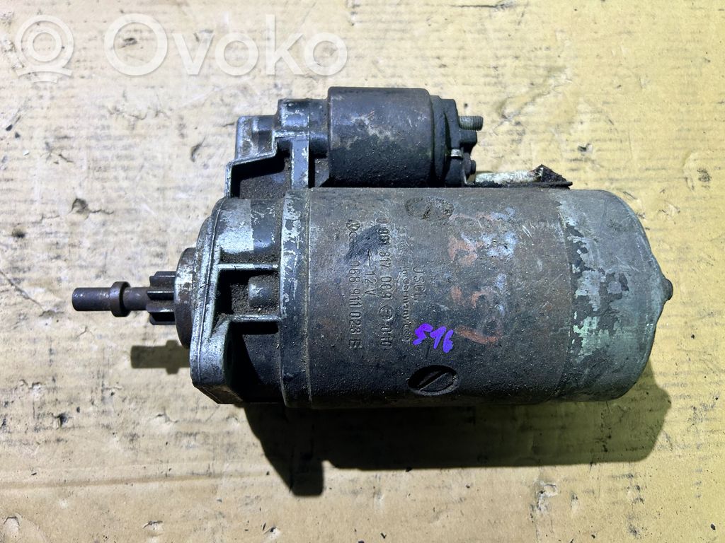 Volkswagen Jetta I Rozrusznik 