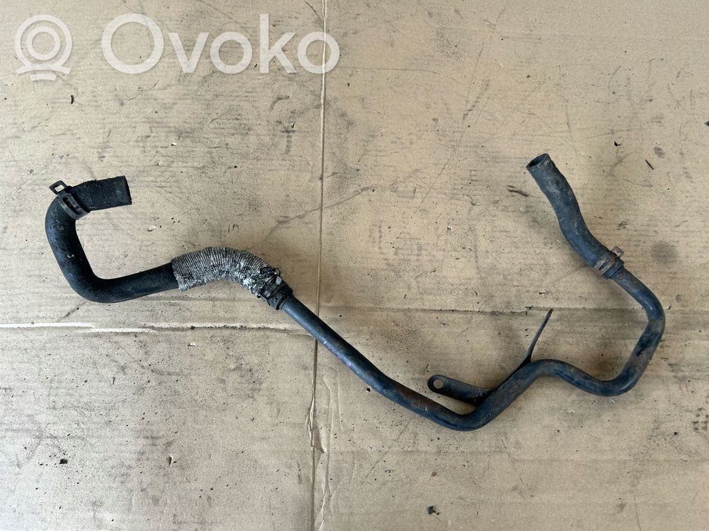 Ford Focus Kühlleitung / Kühlschlauch 