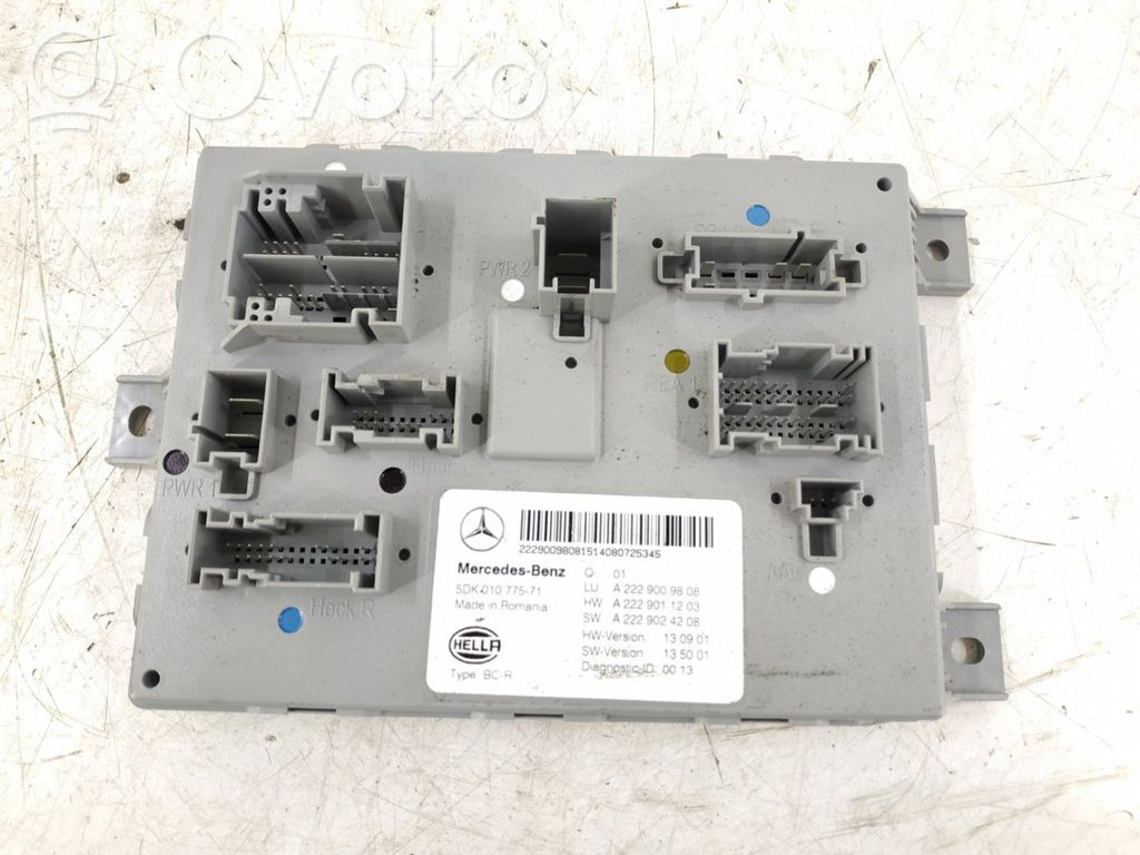 Mercedes-Benz C W205 Comfort/convenience module 