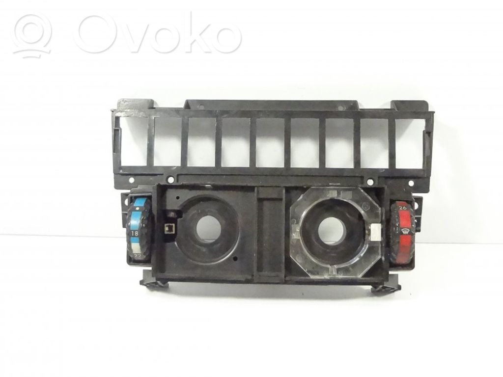 Mercedes-Benz E W124 Climate control unit 