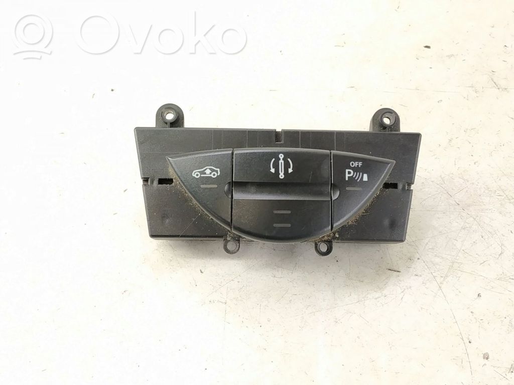 Mercedes-Benz E W211 Interruptor del sensor de aparcamiento (PDC) 