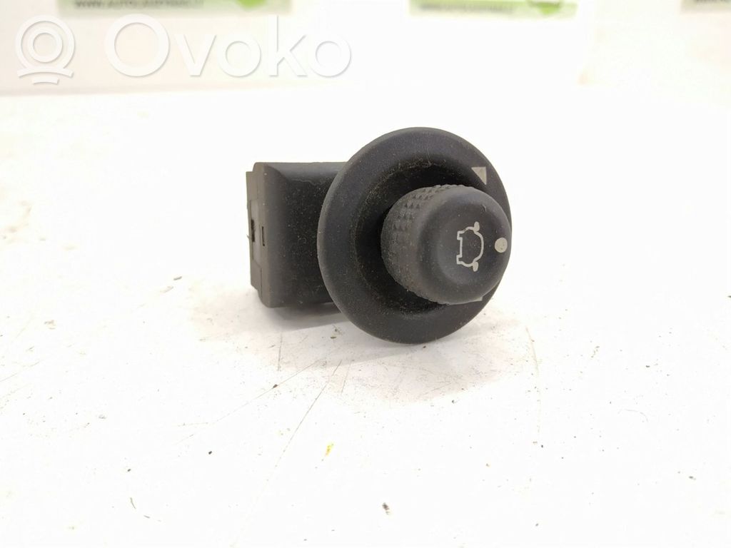 Interruptor del espejo lateral   93BG17B676BA,93BG17B676BA