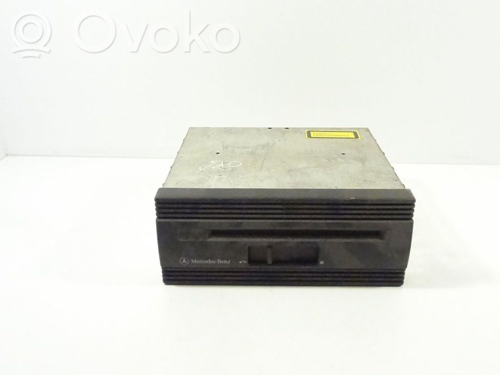 Mercedes-Benz E W210 GPS navigation control unit/module 