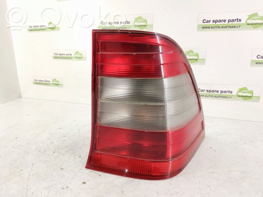 Mercedes-Benz C W202 Lampă spate în caroserie 