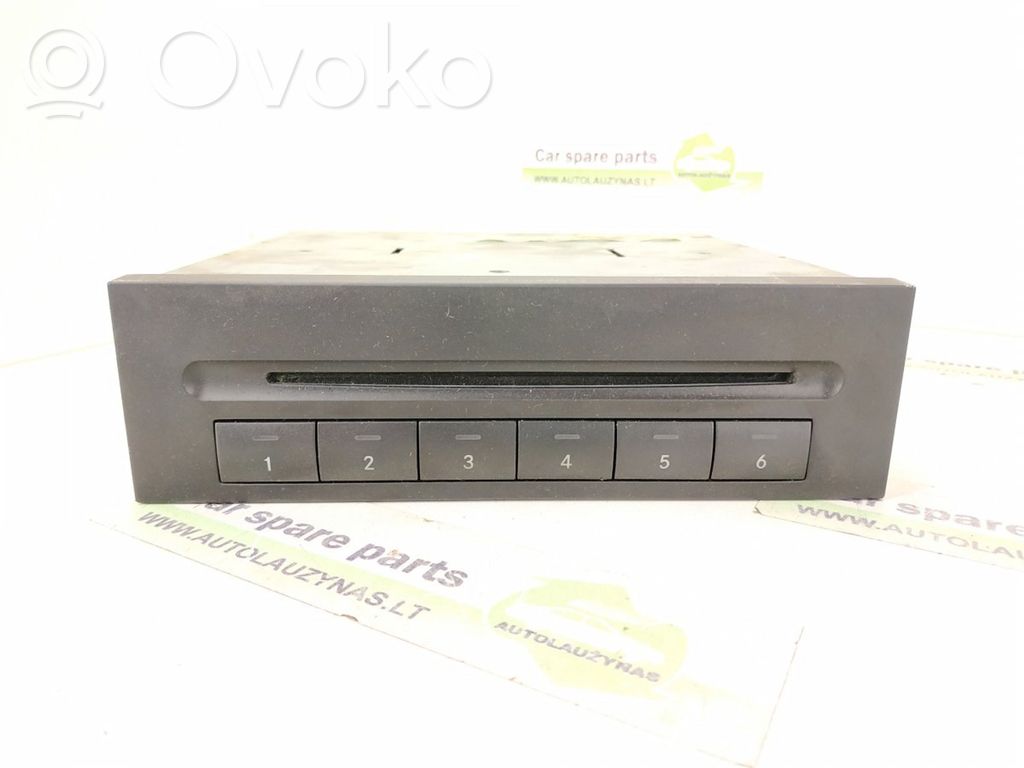 Mercedes-Benz E W211 CD/DVD changer 