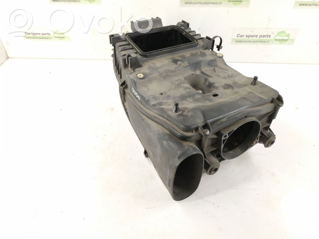 Mercedes-Benz C W204 Cutie filtru aer 