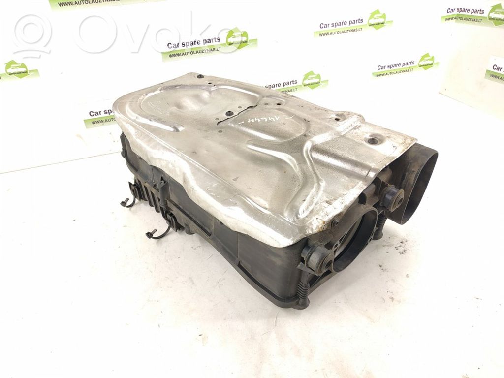 Mercedes-Benz E W212 Cutie filtru aer 