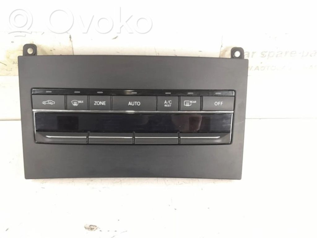 Mercedes-Benz E W212 Climate control unit 