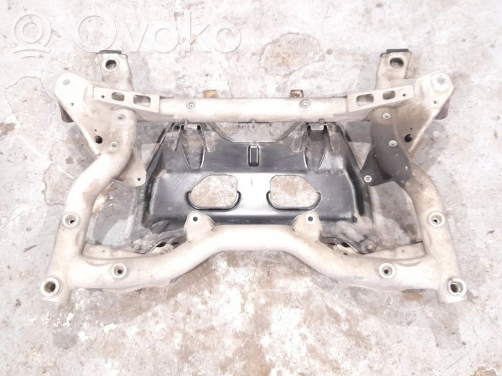 Mercedes-Benz CLS C218 X218 Front subframe 