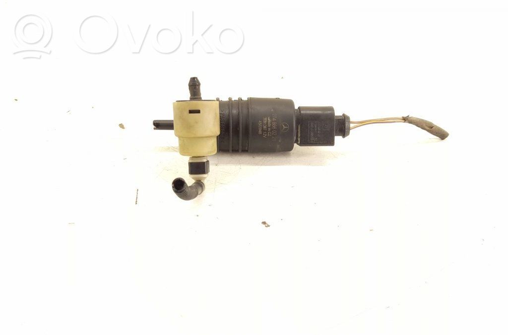 Mercedes-Benz E W212 Windshield washer spray nozzle 