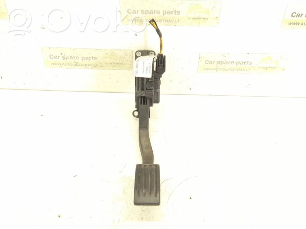 Ford C-MAX I Accelerator throttle pedal 