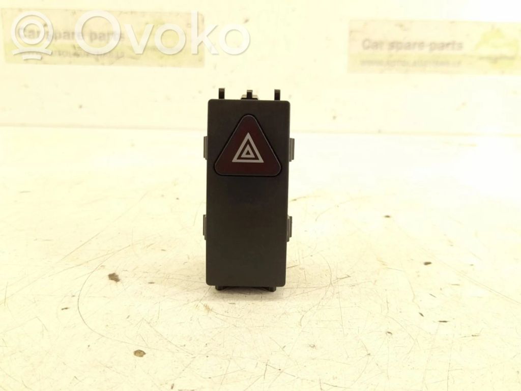 Mercedes-Benz E W212 Interruptor de la alarma 