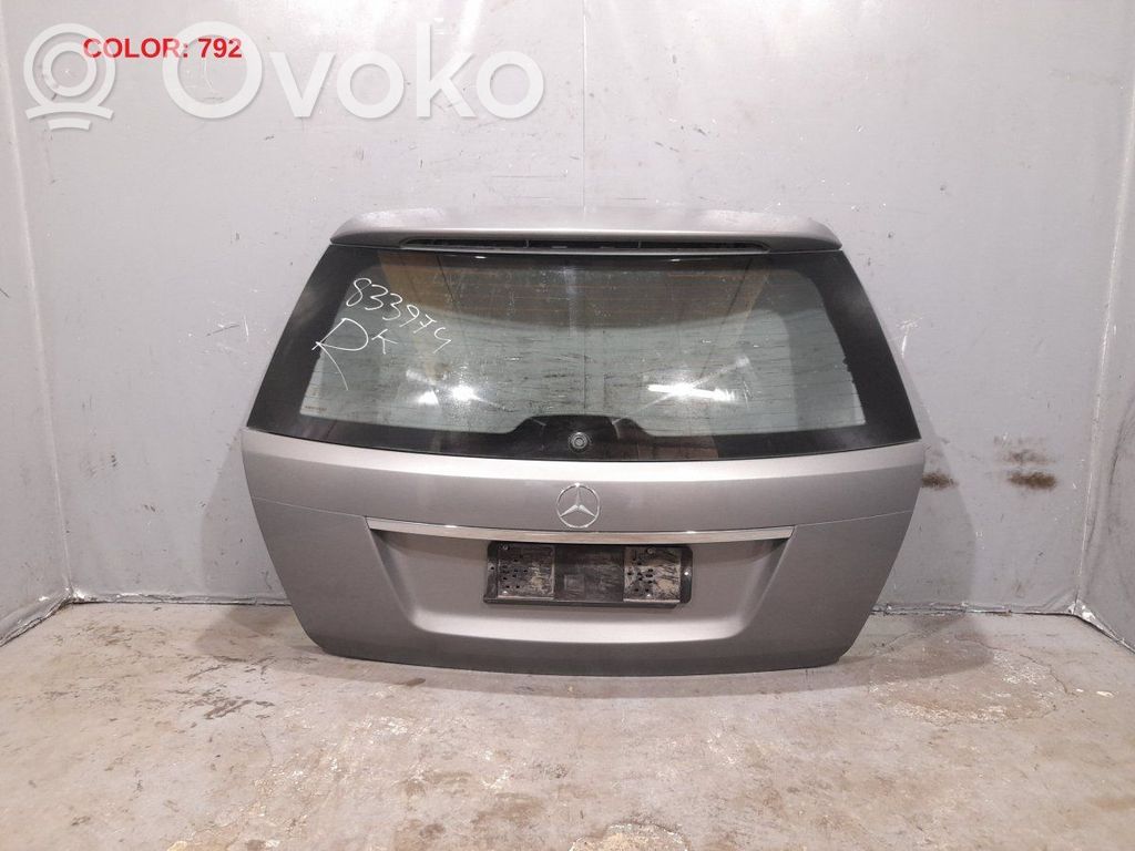 Mercedes-Benz C W204 Tylna klapa bagażnika 