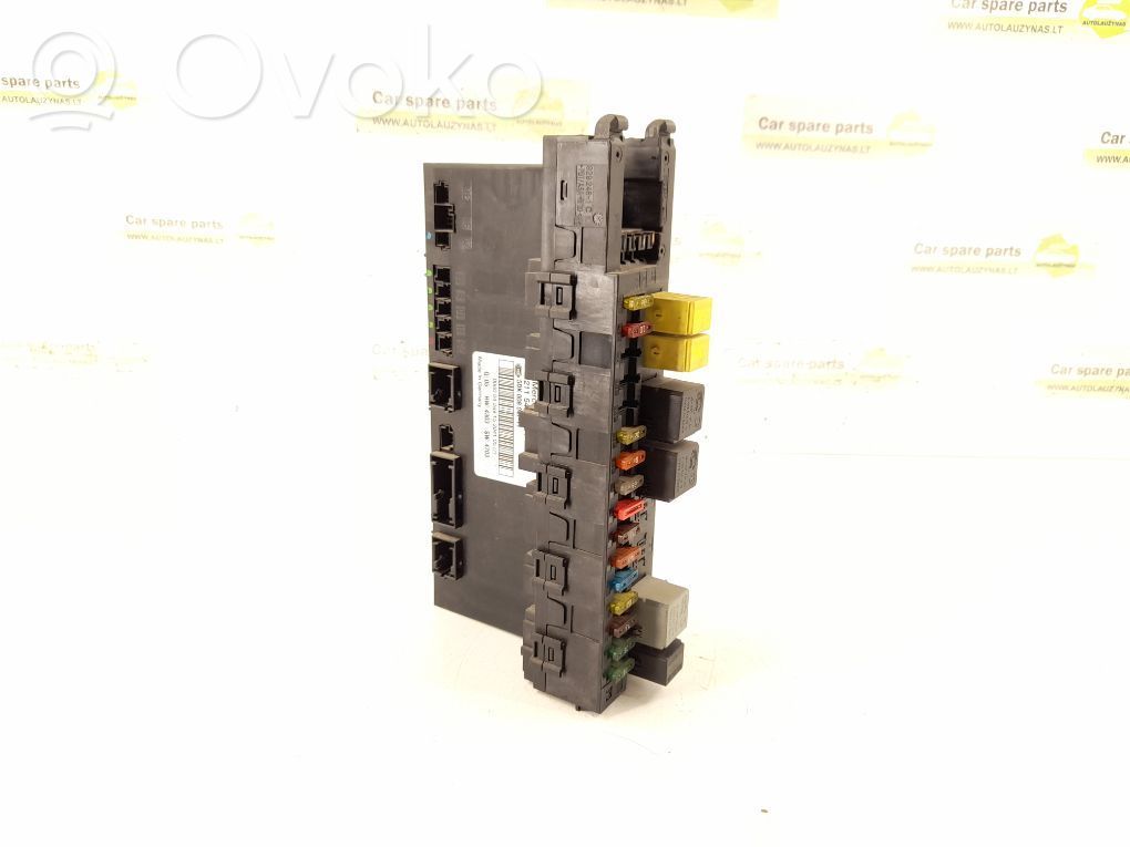 Mercedes-Benz E W211 Fuse box set 