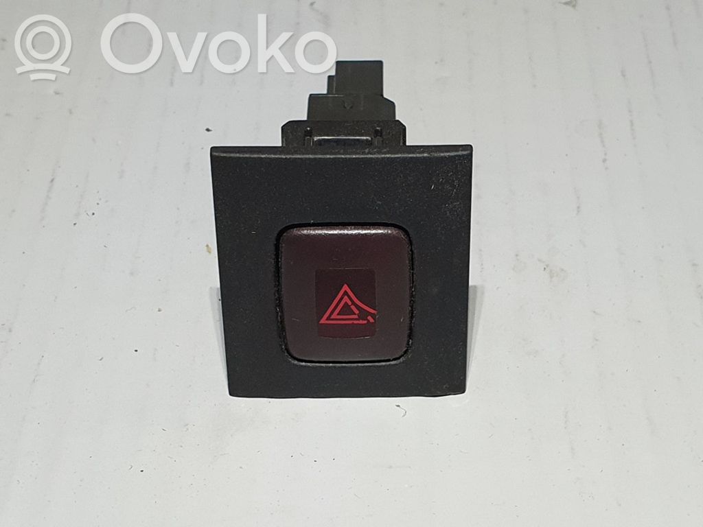 Hazard light switch   30710106