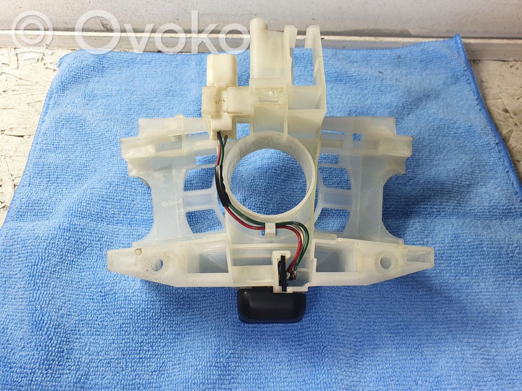 Subaru Legacy Interruptor/palanca de limpiador de luz de giro 