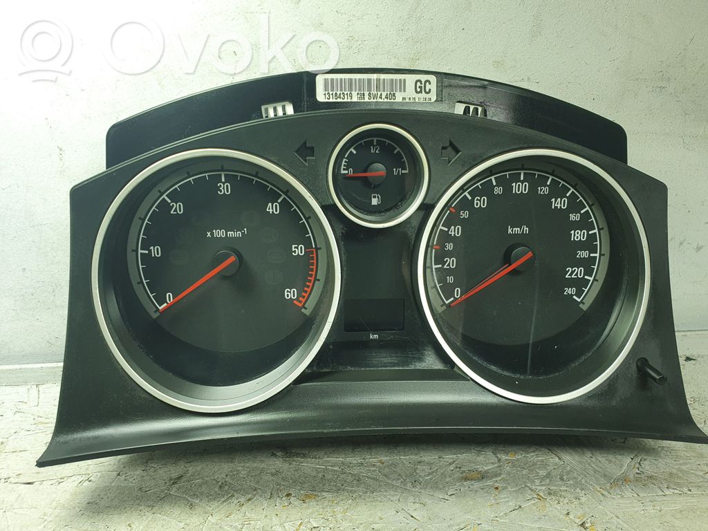 Opel Astra H Speedometer (instrument cluster) 