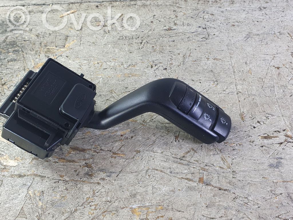 Pyyhkijän vipu   17D940