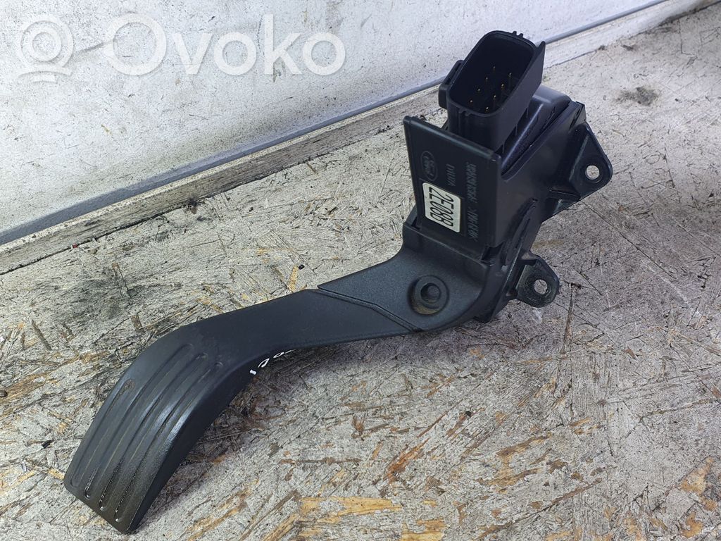 Akceleratoriaus pedalas   98AB9F836AE