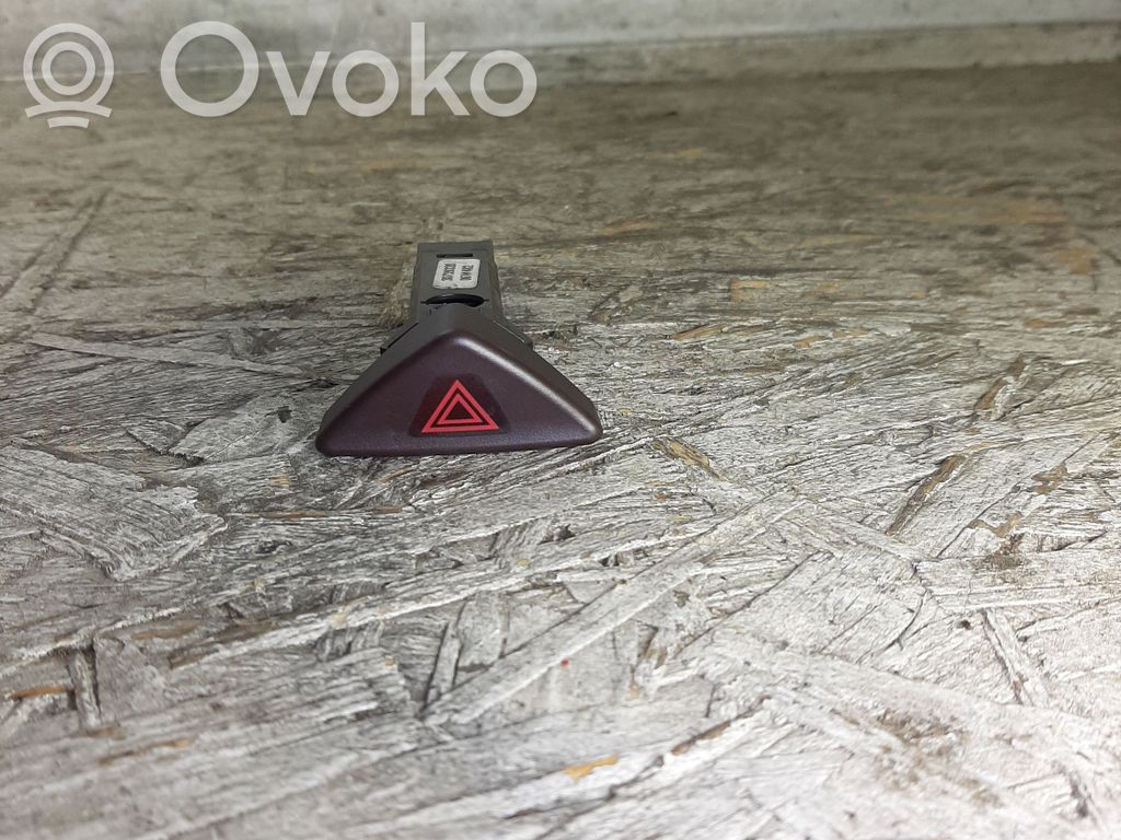 Hazard light switch   30739320,06W482,4970
