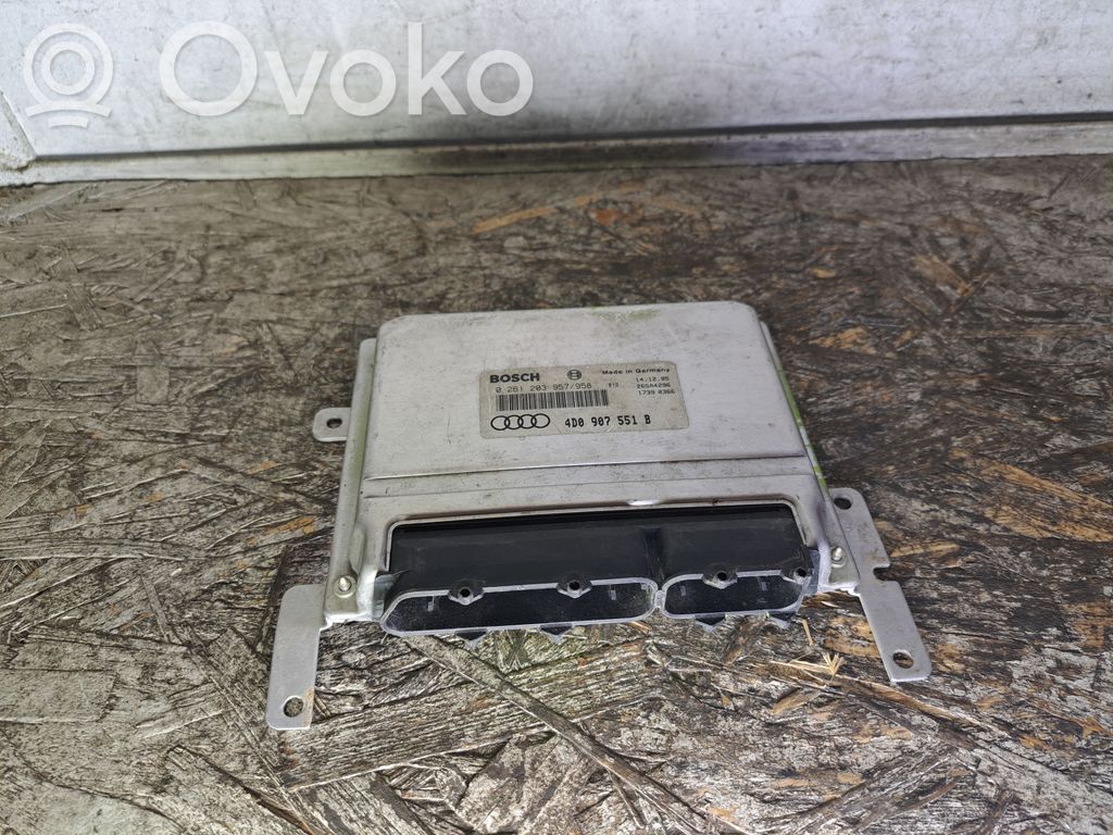 Engine control unit/module   4D0907551B,0261203957,0261203958