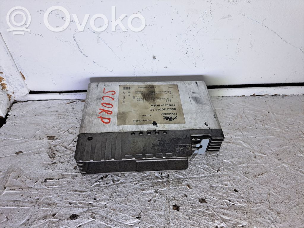 Acura ILX ABS vadības bloks 