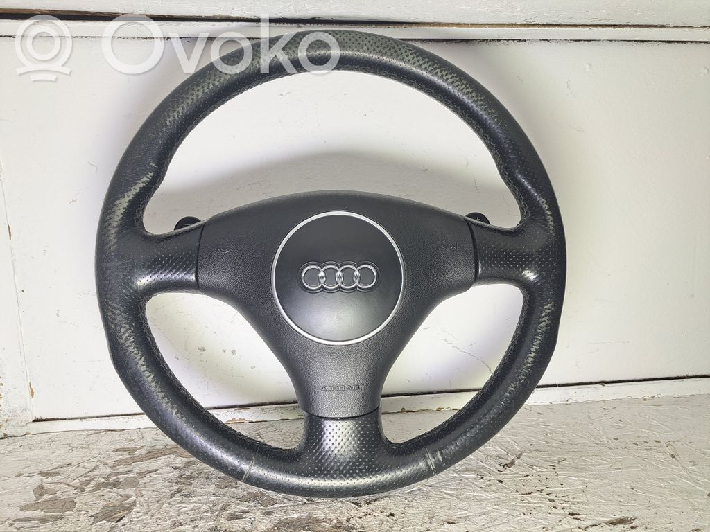 Audi A3 S3 A3 Sportback 8P Ohjauspyörä 