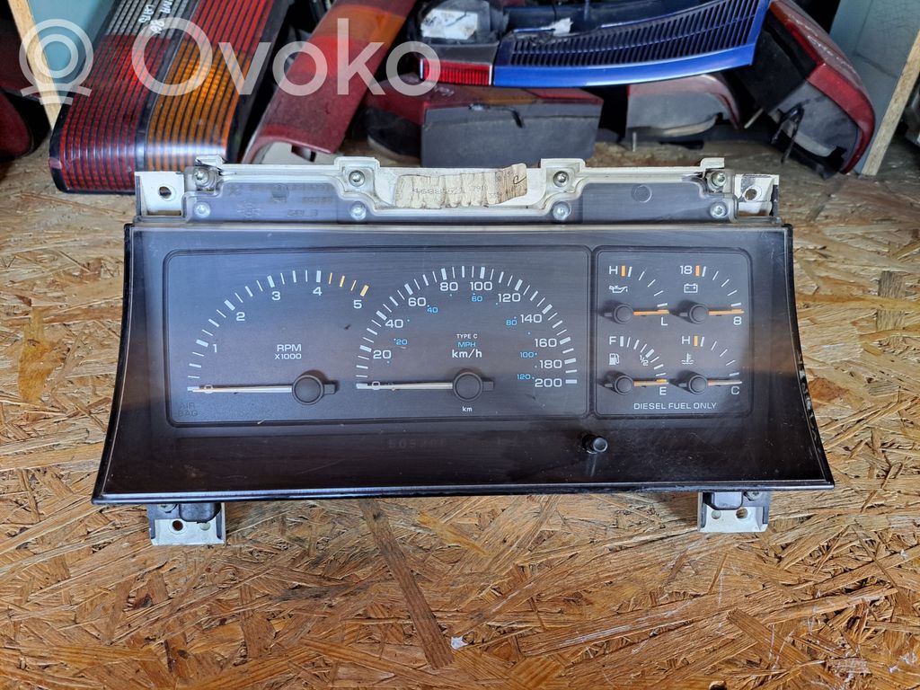 Chrysler Voyager Speedometer (instrument cluster) 