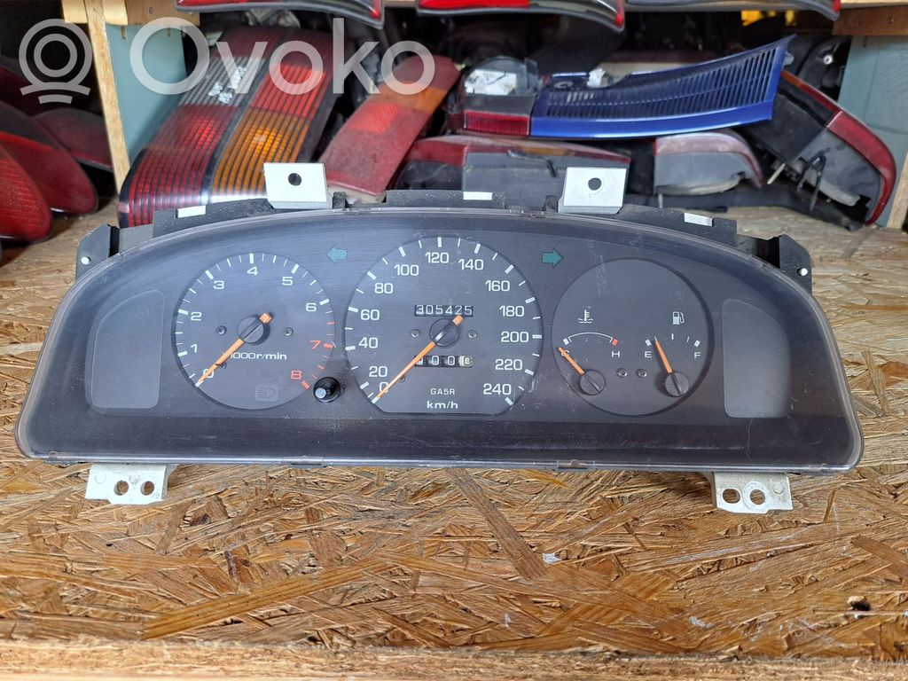 Speedometer (instrument cluster)   GA8E,GA8E