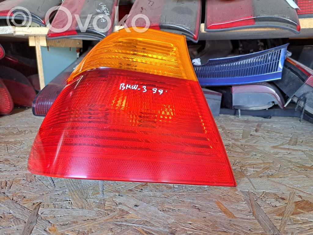 Rear/tail lights   8364921,230011,2A01572