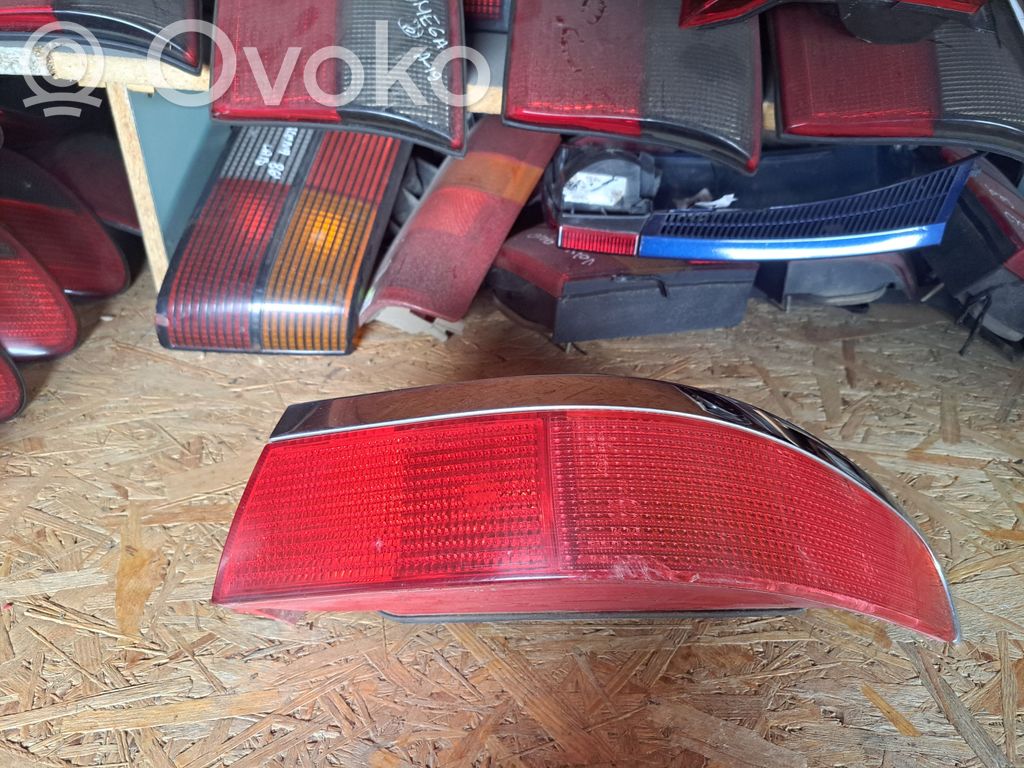 Takavalot   956613A602,145044