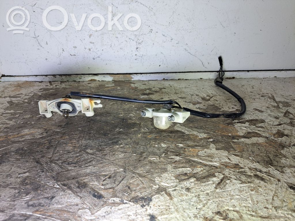 Subaru Impreza II Lámpara/piloto de matrícula 