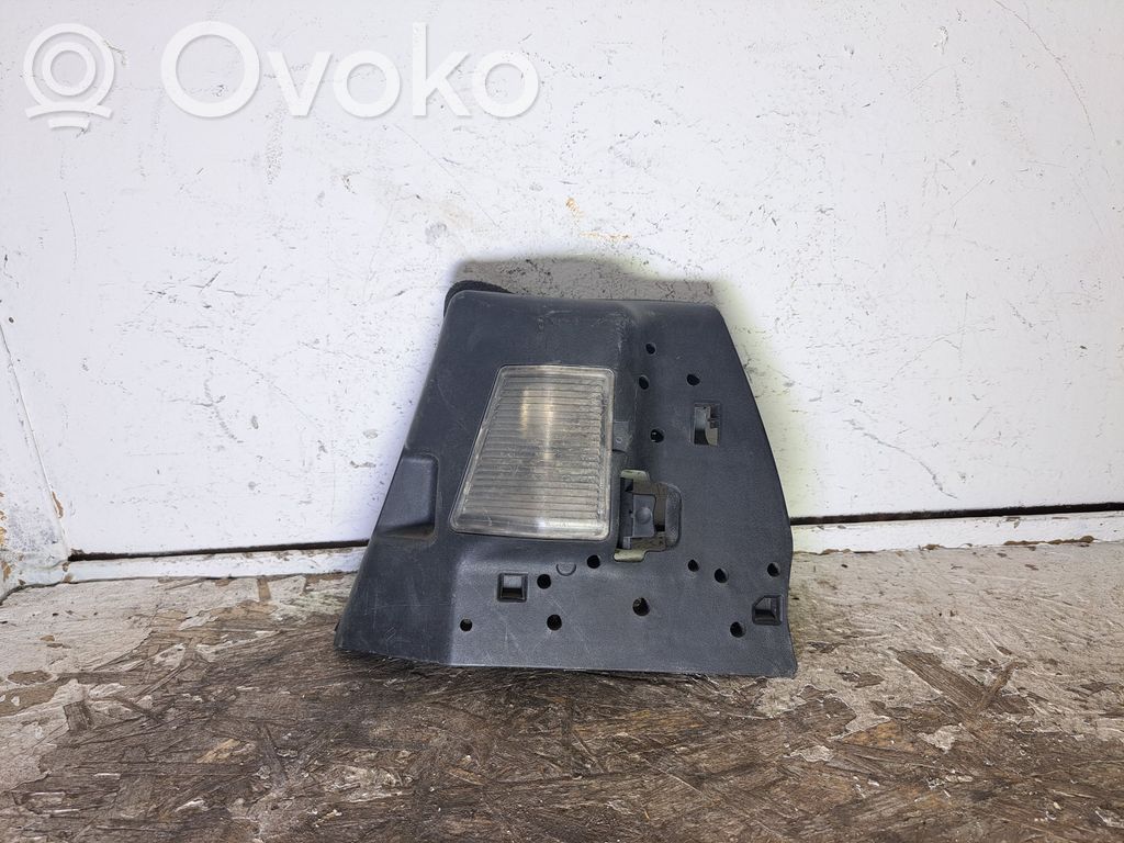 BMW 3 E46 Cubierta del soporte de la lámpara de la luz trasera 