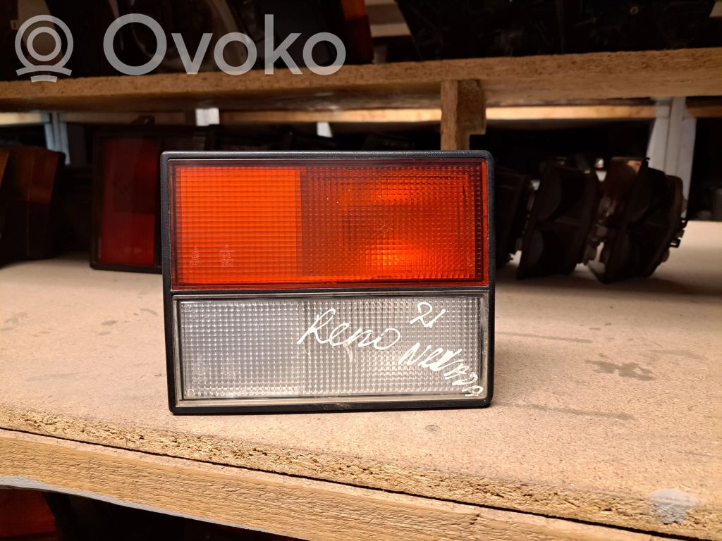Renault 21 Takaluukun takavalot 