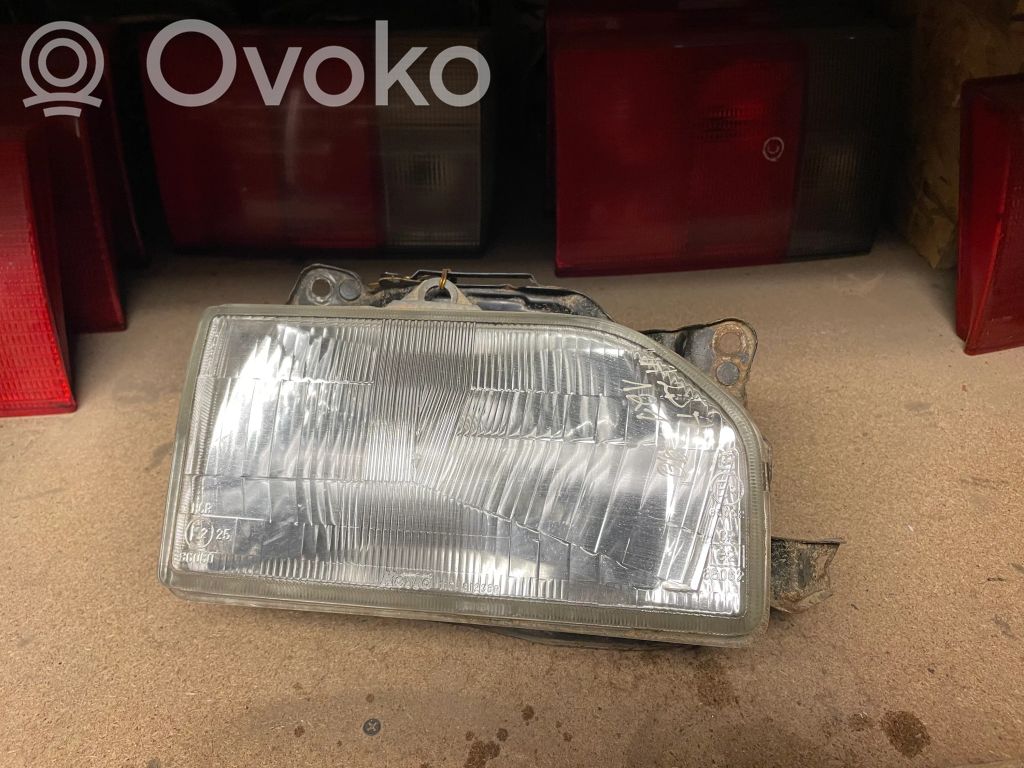 Headlight/headlamp   11061238,11061235