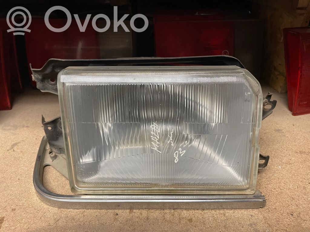 Mazda 323 Headlight/headlamp 