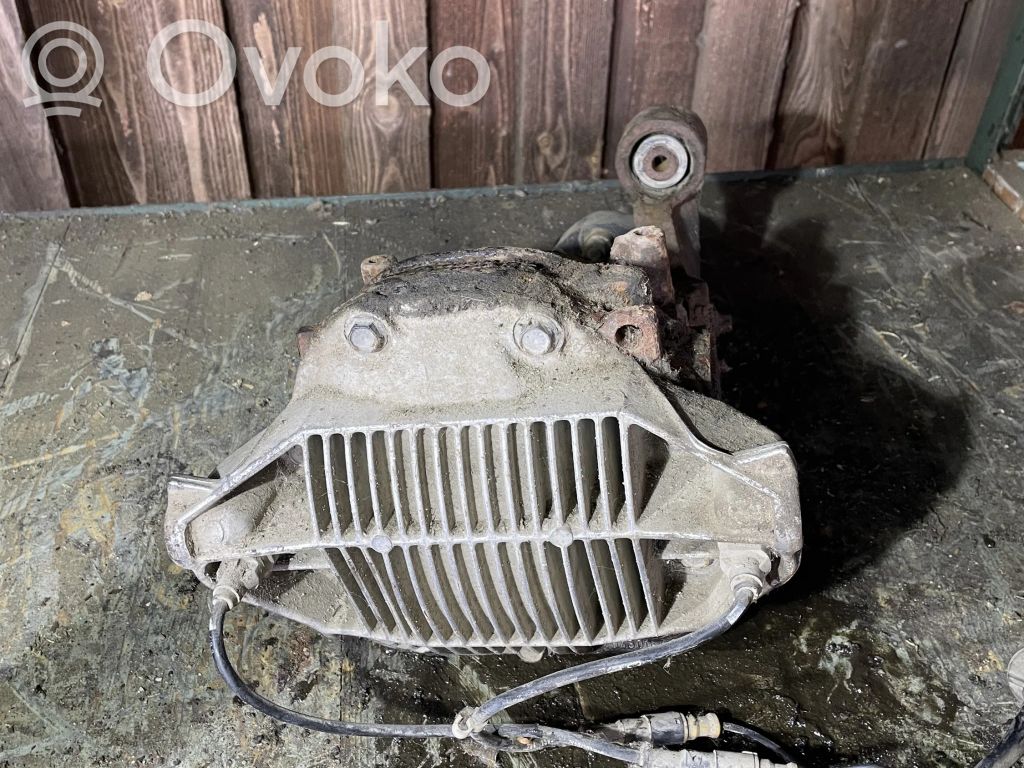 Tylny mechanizm różnicowy   90446834,704300,90445998