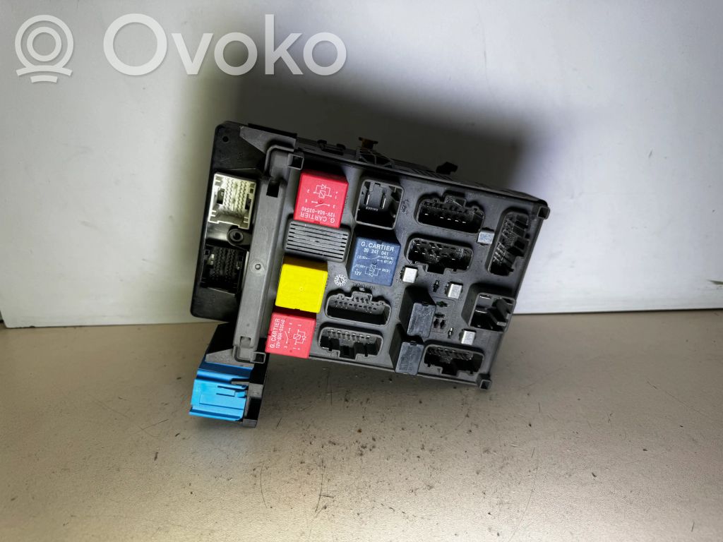 Renault Laguna II Fuse module 