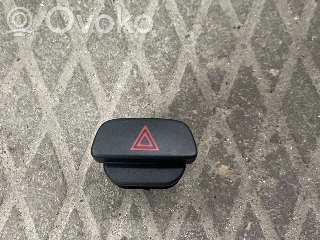 Ford Focus Hazard light switch 