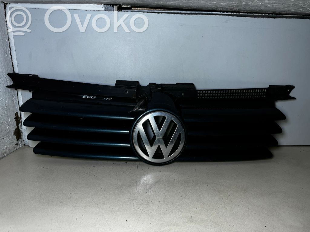 Volkswagen Bora Etusäleikkö 
