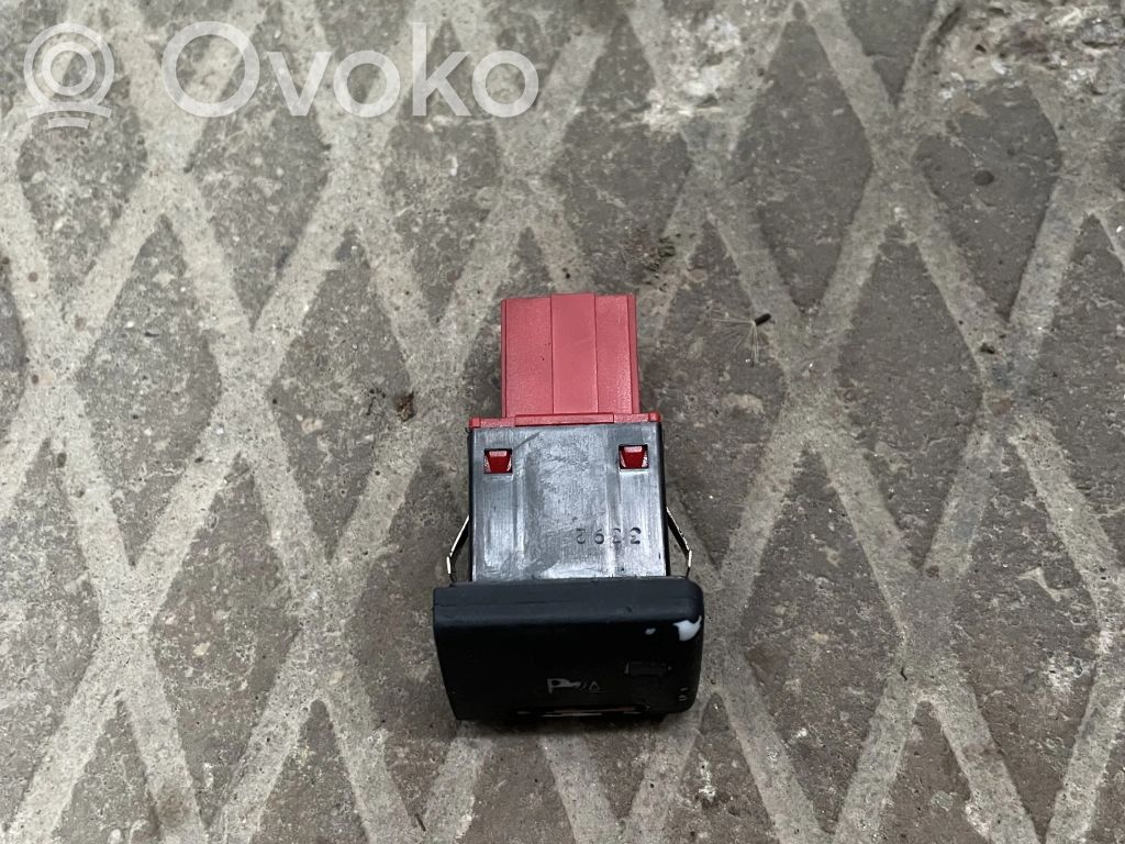 Audi A6 S6 C5 4B Przycisk / Włącznik czujnika parkowania PDC 