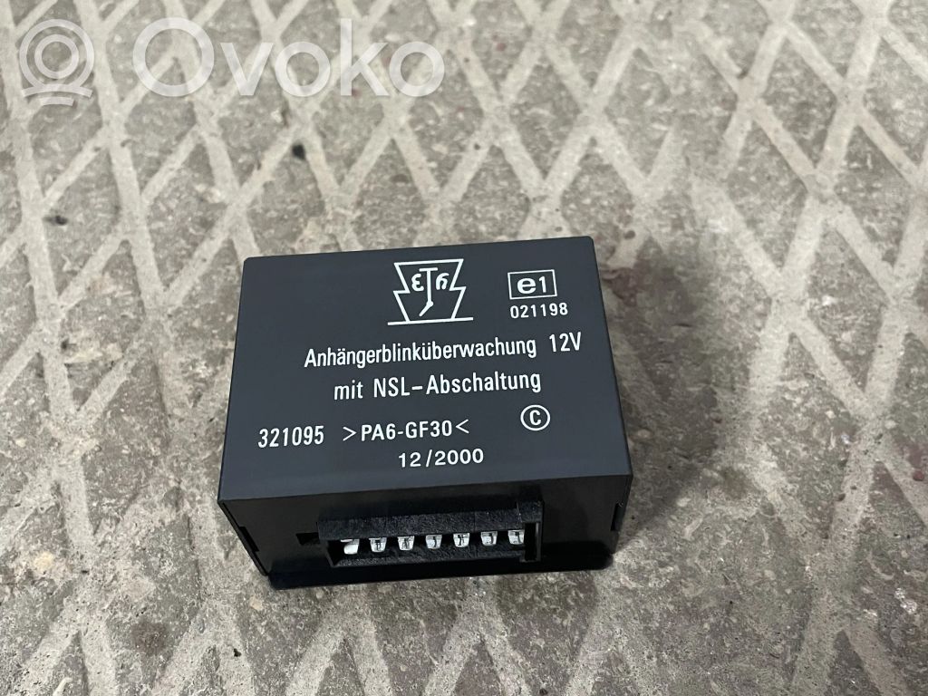 Audi A6 S6 C5 4B Airbagsensor Crashsensor Drucksensor 